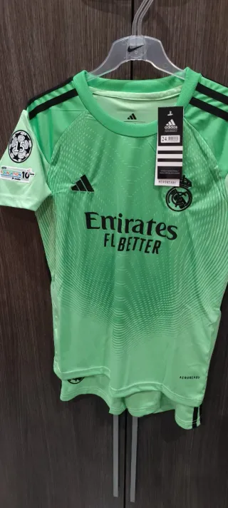 Conjuntos Real Madrid infantil y adulto