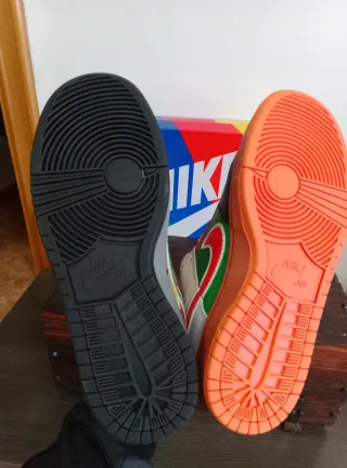 Nike SB Dunk Low Mario Bros