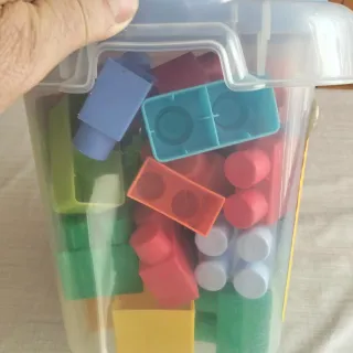 Scatola cubetti tipo Lego 30 pezzi
