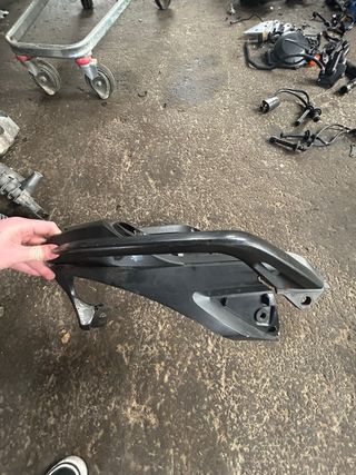 Agarradera Yamaha FZ6 2008