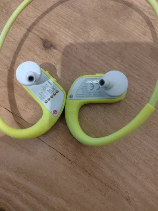 Auriculares Sony Walkman MP3 Sumergibles