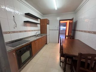 ALQUILER HABITACION CON BAÑO PRIVADO
