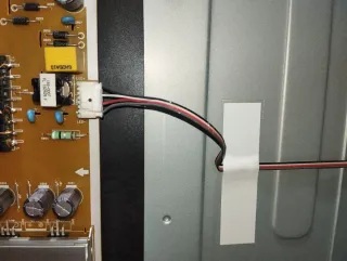 Tiras LED LG 49 y cable conexión