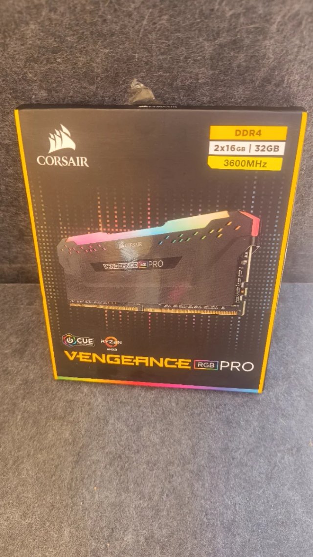 Corsair Vengeance RGB Pro DDR4 3600MHz C18