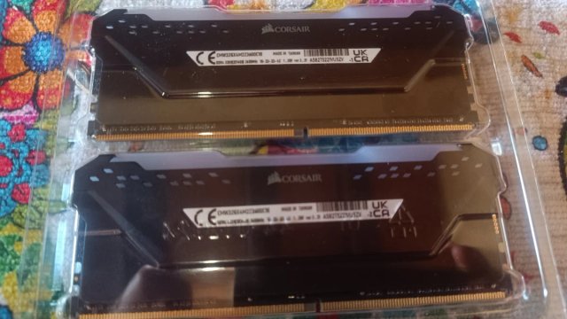 Corsair Vengeance RGB Pro DDR4 3600MHz C18