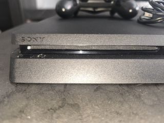 Ps4 Slim Negra + Mando y Cable