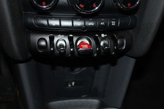 MINI MINI ONE 5 PUERTAS