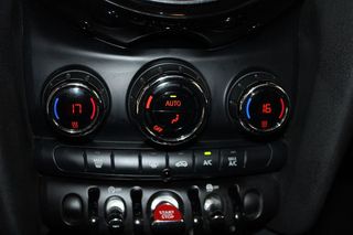 MINI MINI ONE 5 PUERTAS