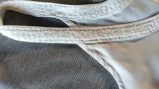 Camiseta tirantes con pedrería