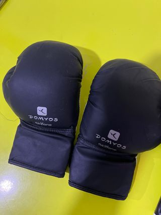 Guantes de boxeo Domys y Odoland