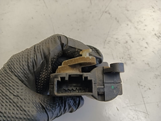 MOTOR APERTURA TRAMPILLAS CLIMATIZADOR AUDI A3 (8