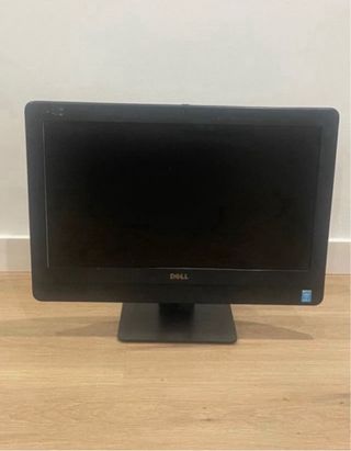 Ordenador PC de la marca “Dell” todo en uno.