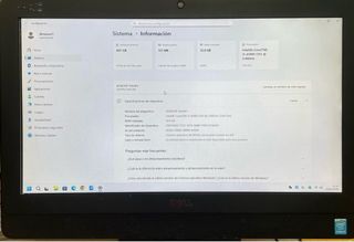 Ordenador PC de la marca “Dell” todo en uno.