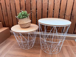 Set di 2 tavolini ausiliari