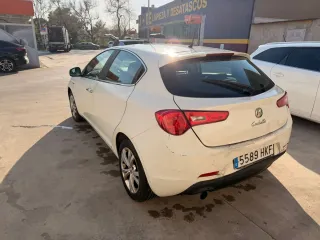 Alfa Romeo Giulietta 2012