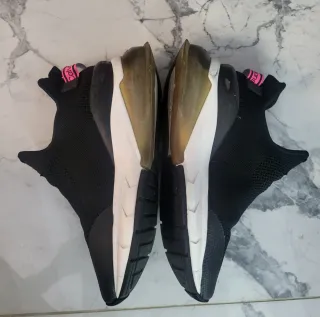 Zapatillas Calvin Klein Negras y Rosas