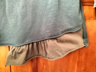 Camiseta Ian Mosh verde y gris