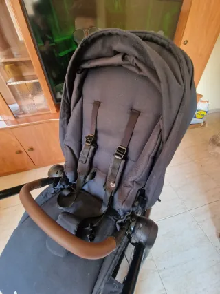 Carrito de bebé Maxi-Cosi 2 en 1 con capazo