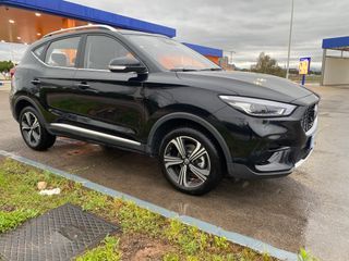 MG ZS 2025