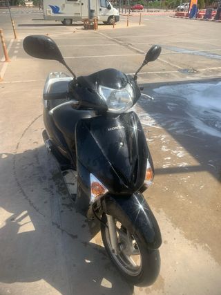 Honda Lead 110cc - ITV hasta 2028
