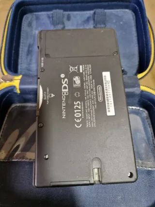 Nintendo DS + 3 juegos