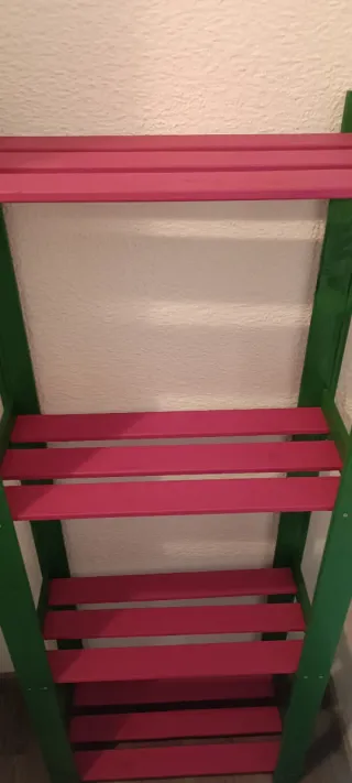 Estantería Ikea Madera Verde y Rosa