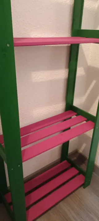 Estantería Ikea Madera Verde y Rosa