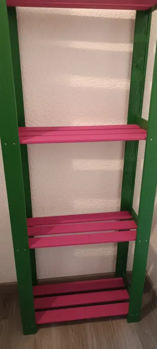 Estantería Ikea Madera Verde y Rosa