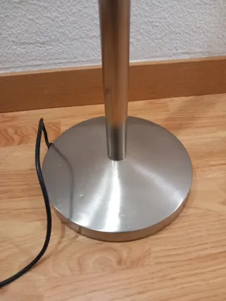 Lámpara de pie acero y cristal LED