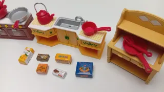 Pack Cocina + comida Sylvanian Families Miniatura