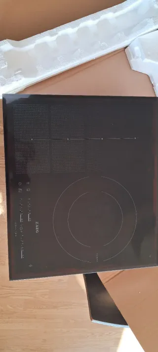 Placa de inducción AEG