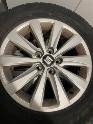 Llantas(15”) y neumáticos SEAT Ibiza 1.0 TSI