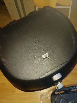 Baúl Moto GIVI Blade 39L Negro