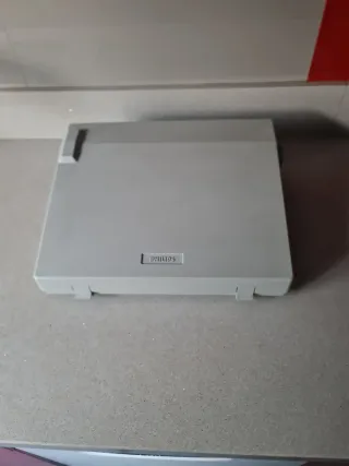 Máquina de escribir Philips VW 210