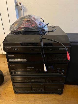 Minicadena Pioneer y Altavoces Viera + Modulos