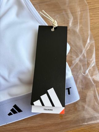 Sujetador deportivo Adidas Techfit talla Xs