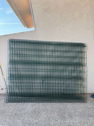 9 Vallas metálicas verdes