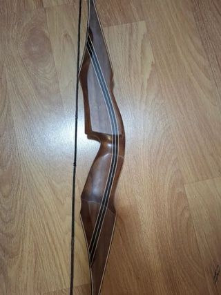 Arco recurvo Samick Lion + Accesorios