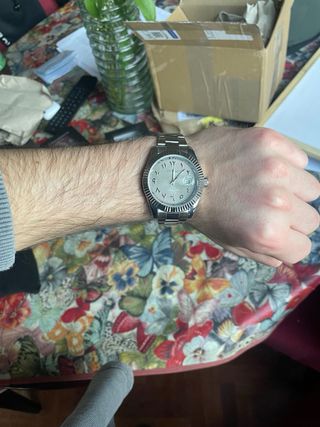 Seiko Mod 40 mm Quartz Arabic Dial Plateado