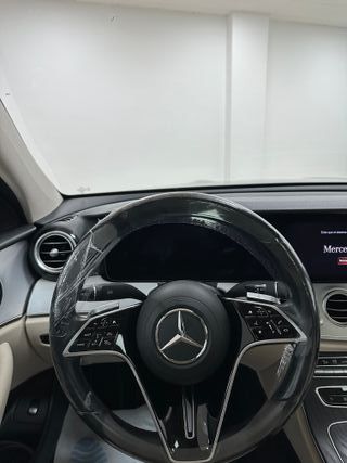 Mercedes Clase E 220 d 4MATIC AMG Line