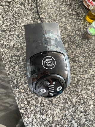 Cafetera Dolce Gusto Negra