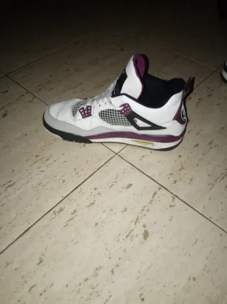 Air Jordan 4 x PSG Morado Blanco