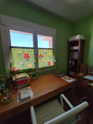 Mesa grande de madera natural