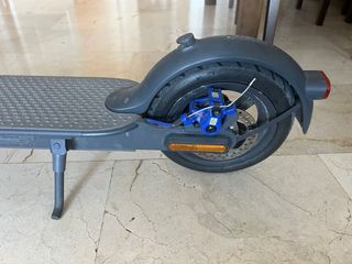 Patinete Xiaomi Mi Scooter 3 buen estado+ cargador