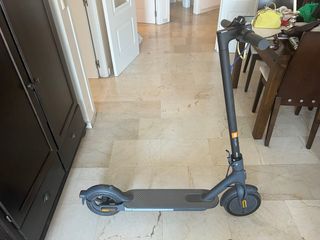 Patinete Xiaomi Mi Scooter 3 buen estado+ cargador