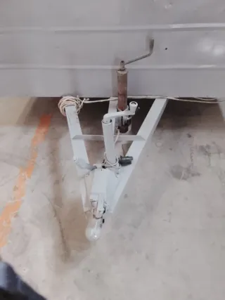 Remolque cerrado metálico