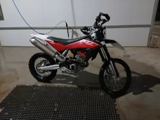 Husqvarna TE 511 Enduro Moto