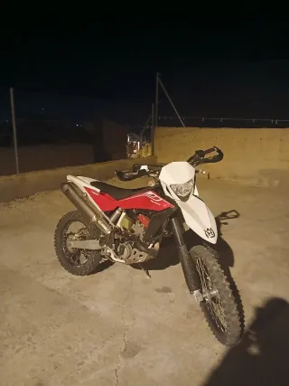 Husqvarna TE 511 Enduro Moto