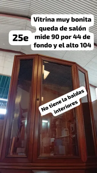 Vitrina de salón 25€
