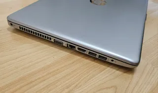 Ordenador portátil HP 250 G6 color plata